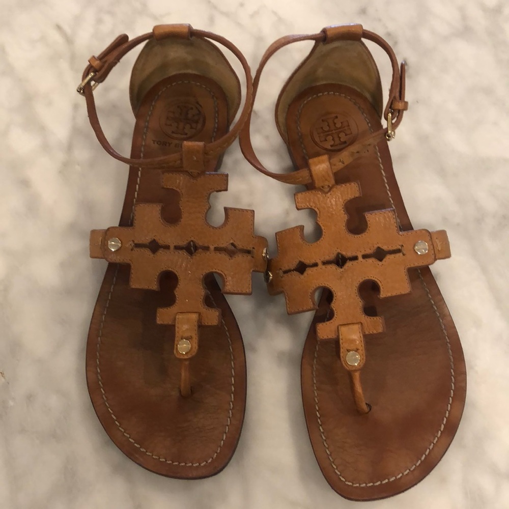 Tan Tory Burch large logo, ankle strap sandals